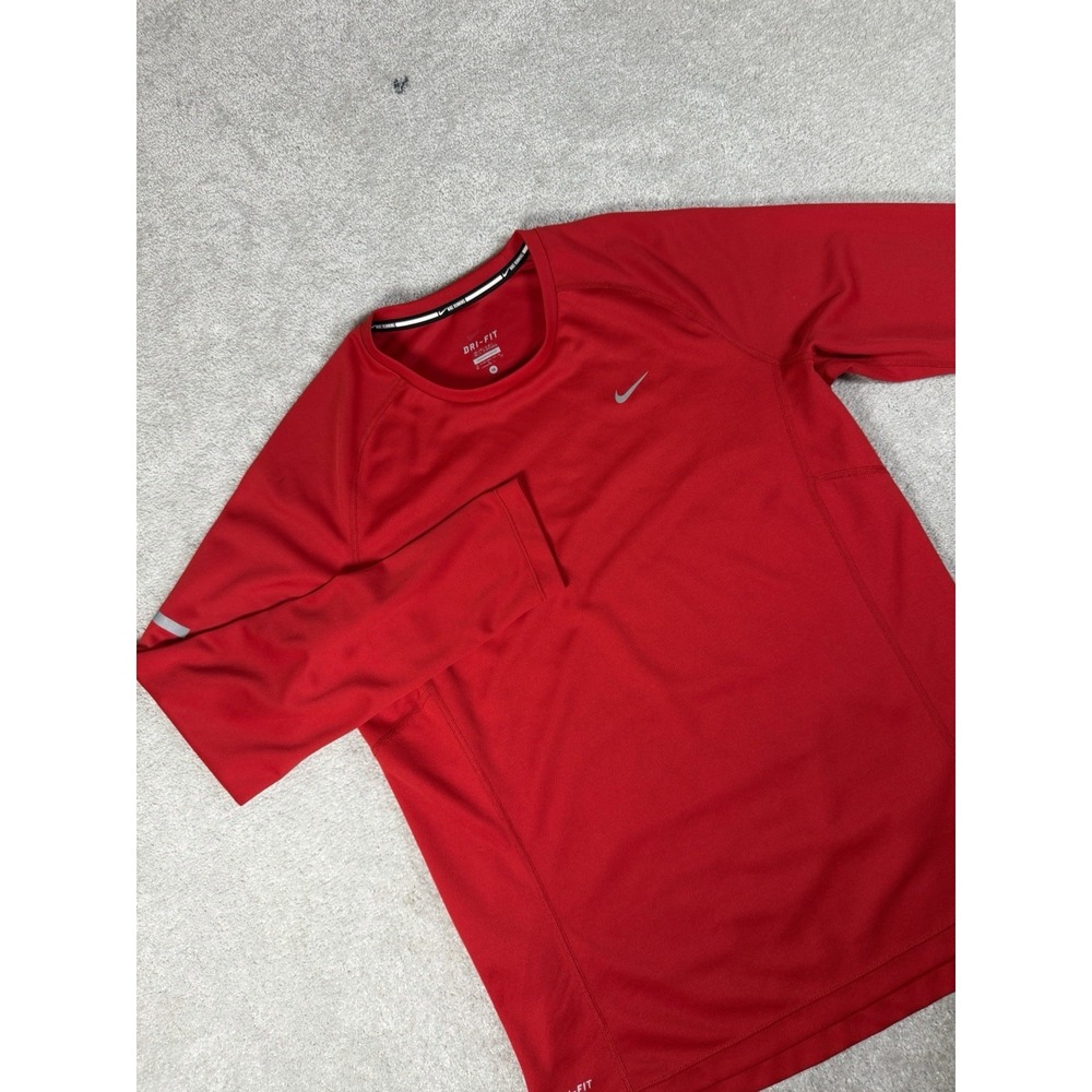 Nike Shirt Mens Medium Red Dri Fit Miler Running Long Sleeve Swoosh Training